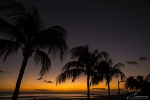 Nära stranden och strandhanddukar