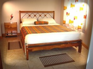 2 bedrooms, iron/ironing board, travel cot, WiFi