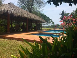 Pool - Fabulous Condo In Ixtapa - Palma Real Golf Course, "La Parota" Condominiums. (Ixtapa Zihuatanejo)