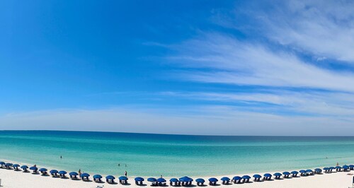 Newly Renovated with Great Location on the Gulfside.