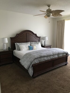 3 habitaciones, tabla de planchar con plancha y wifi gratis