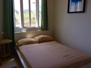 2 bedrooms, iron/ironing board, free WiFi, bed sheets - Rustic farmhouse stay with awesome views! (Saint John)