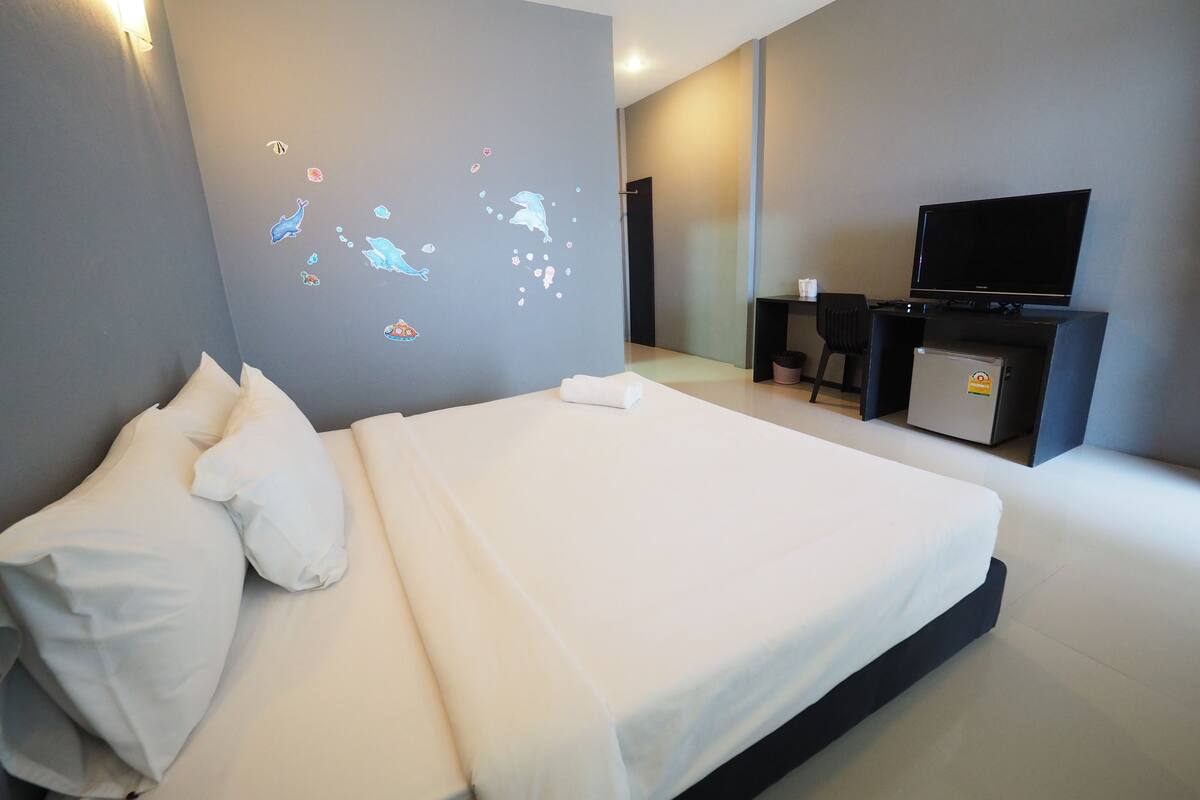 Standard Room | Desk, free WiFi