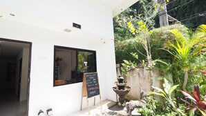 Reception - Pine Home (Krabi)