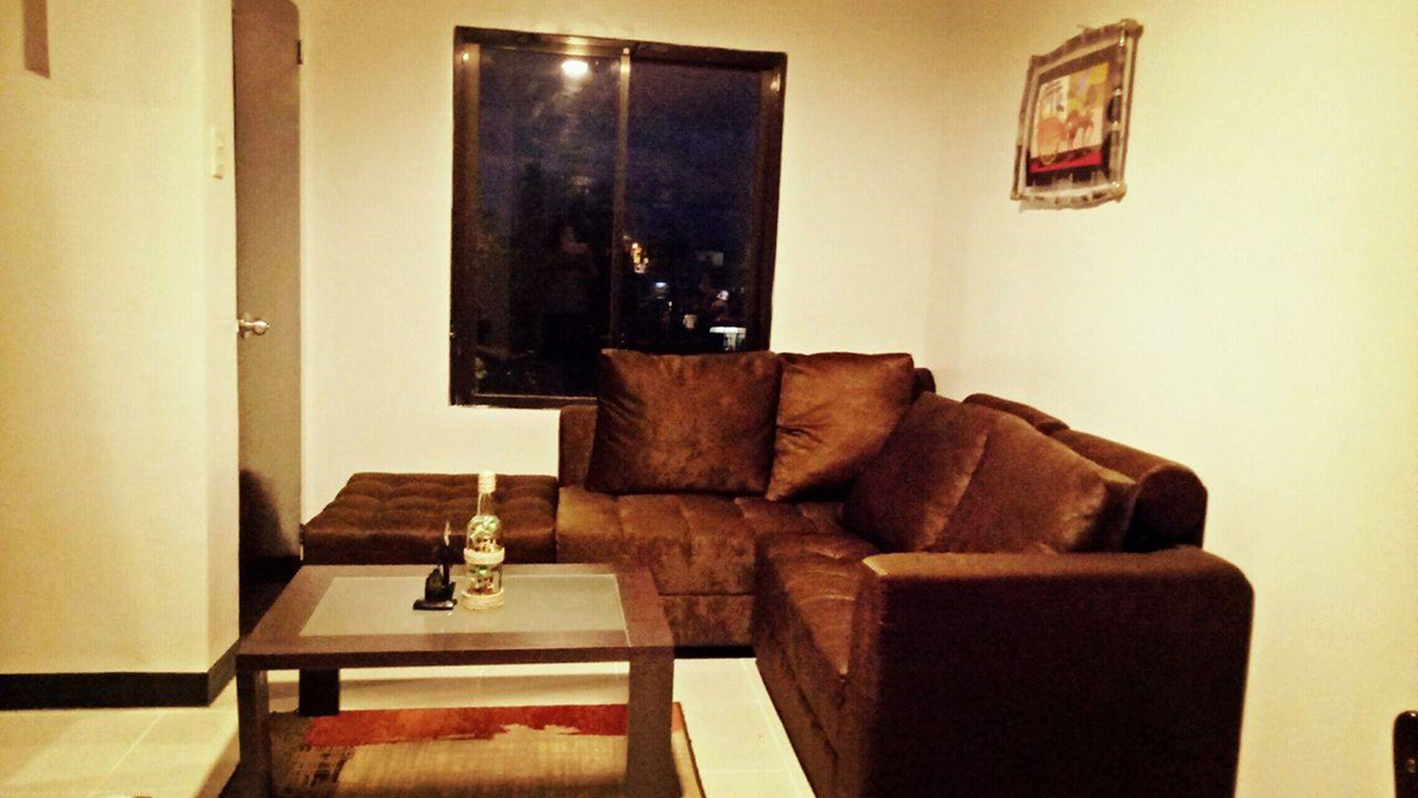 32-inch LCD TV with cable channels, TV