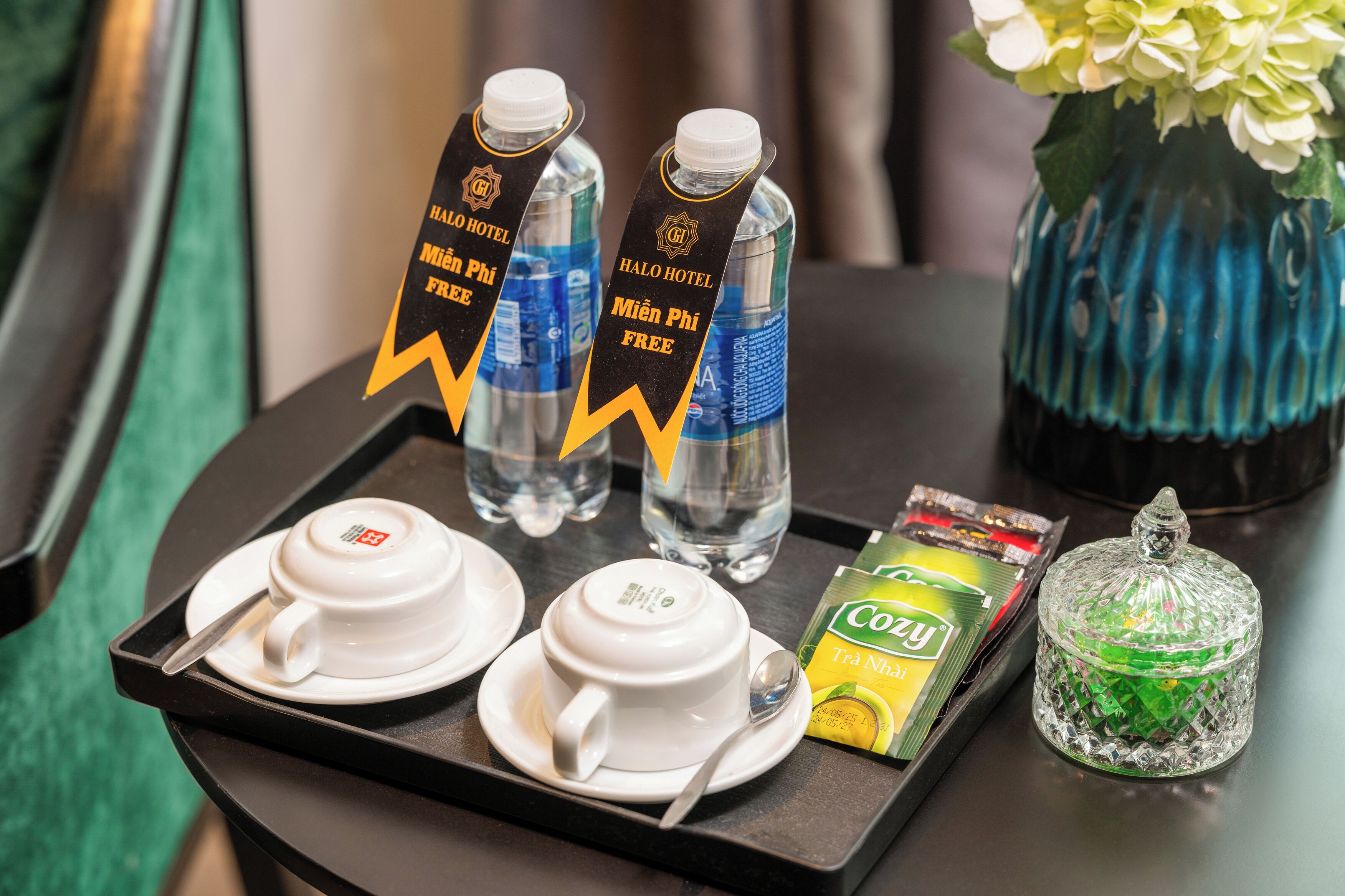 Phòng Suite | Khu phòng khách | TV màn hình phẳng 