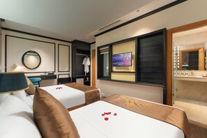 Habitación Deluxe, sin ventanas | Minibar, escritorio, sistema de insonorización y wifi gratis