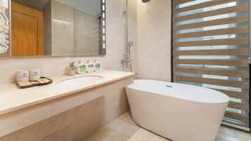 Luxury Double Room, 1 Bedroom, Courtyard View | Bathroom | Shower, rainfall showerhead, free toiletries, bathrobes