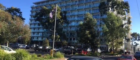 Framhlið gististaðar