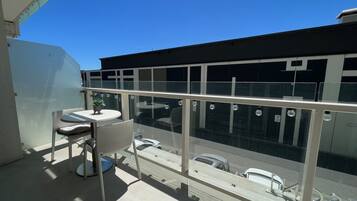 Apartment, 1 Bedroom | Terrace/patio