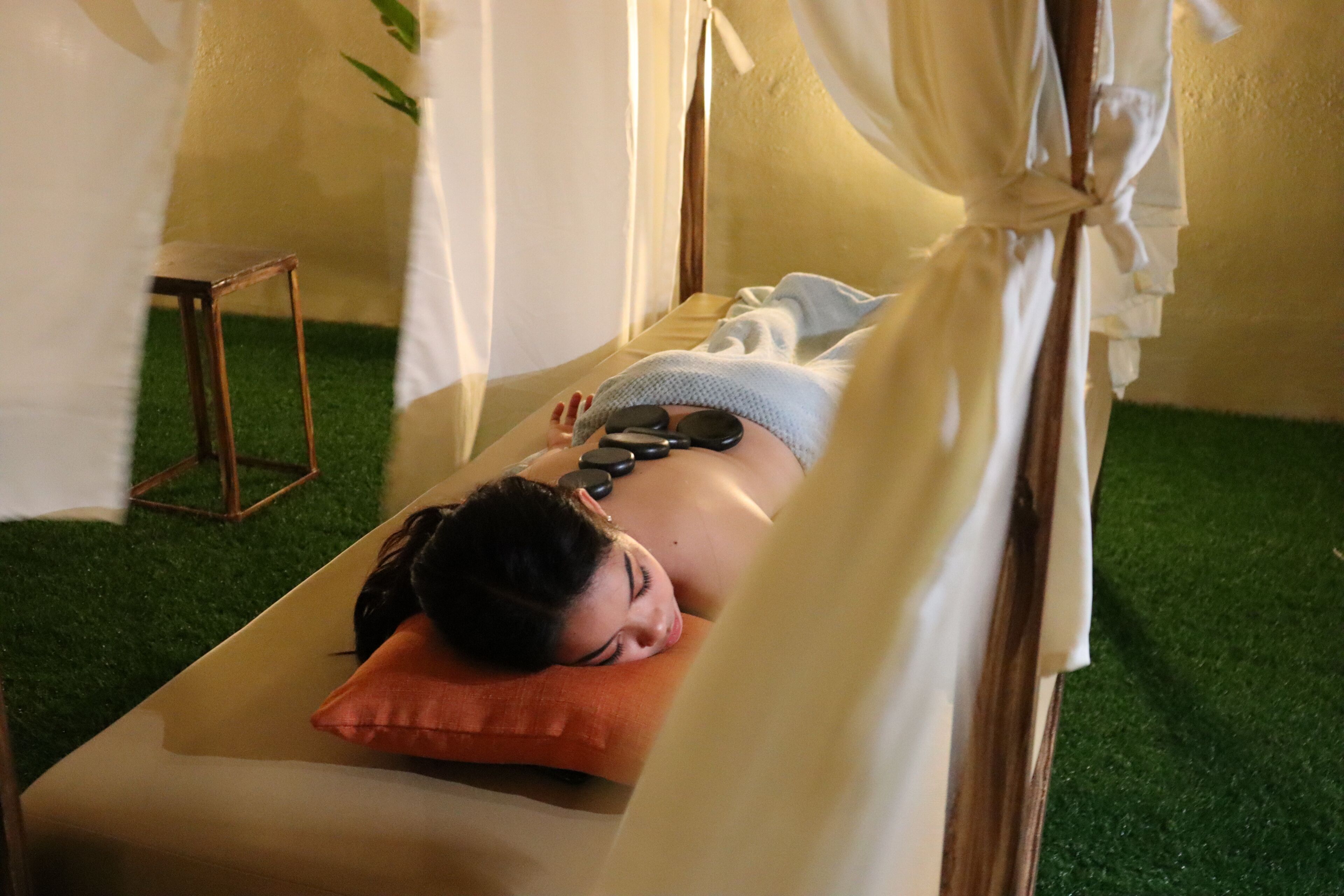 body treatments, aromatherapy, hot stone massages, deep-tissue massages