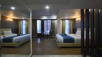 Deluxe Double or Twin Room, 1 Bedroom | In-room safe, iron/ironing board, rollaway beds, free WiFi