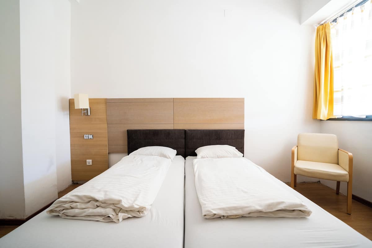 Double Room, Shared Bathroom | Free WiFi, bed sheets