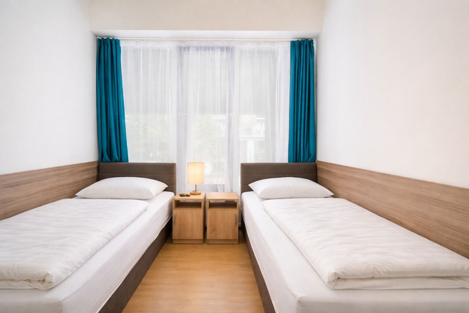 Tomannsrom, privat bad | Wi-fi (inkludert) og sengetøy