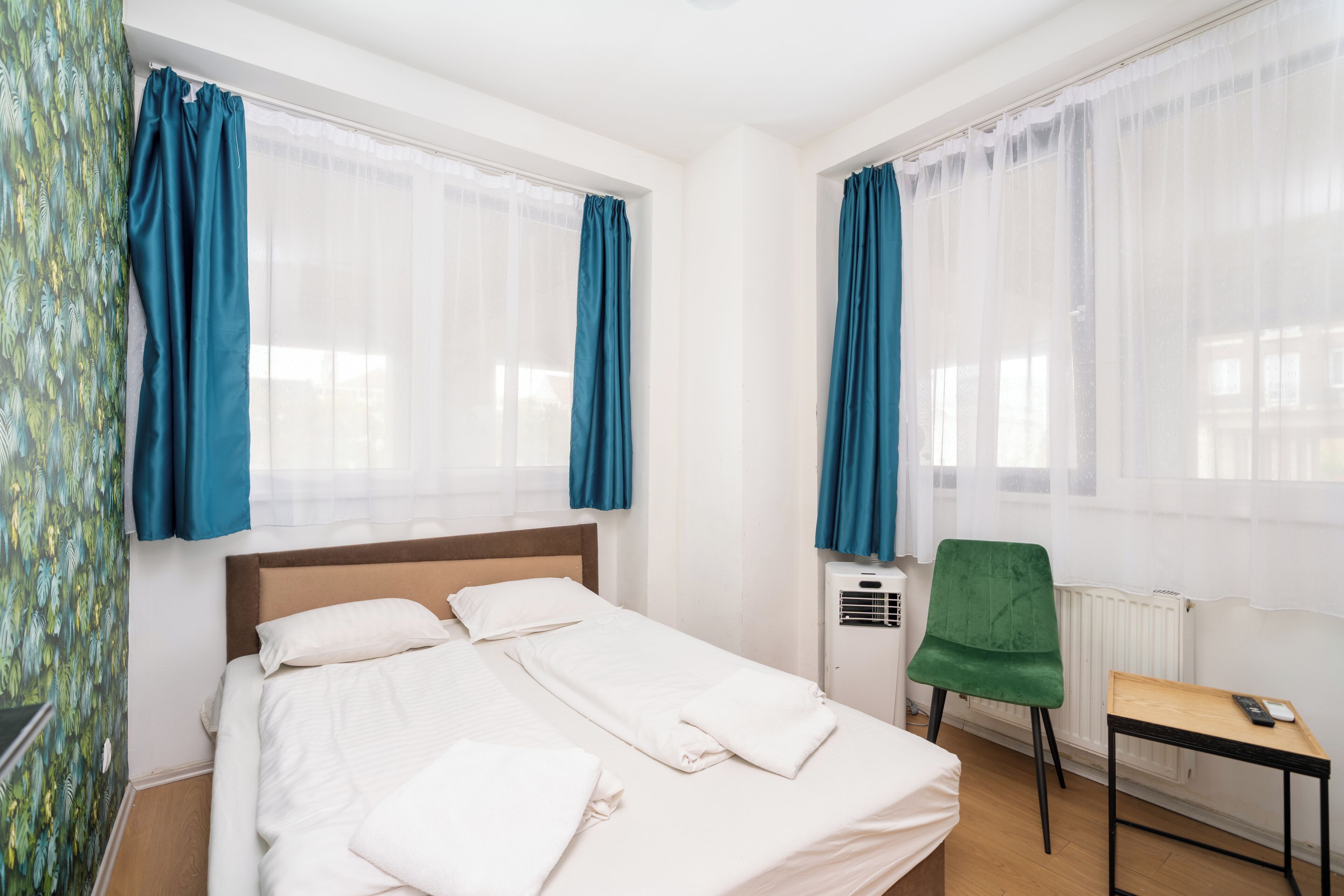 Basic Double Room | Free WiFi, bed sheets