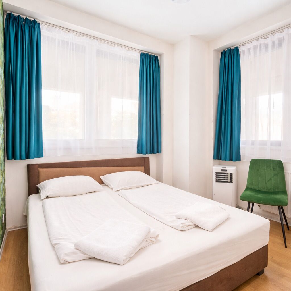 Dobbeltrom – basic | Wi-fi (inkludert) og sengetøy