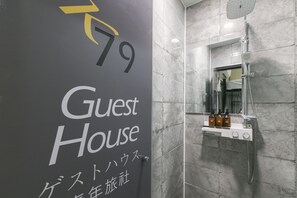 Douche de la salle de bain
