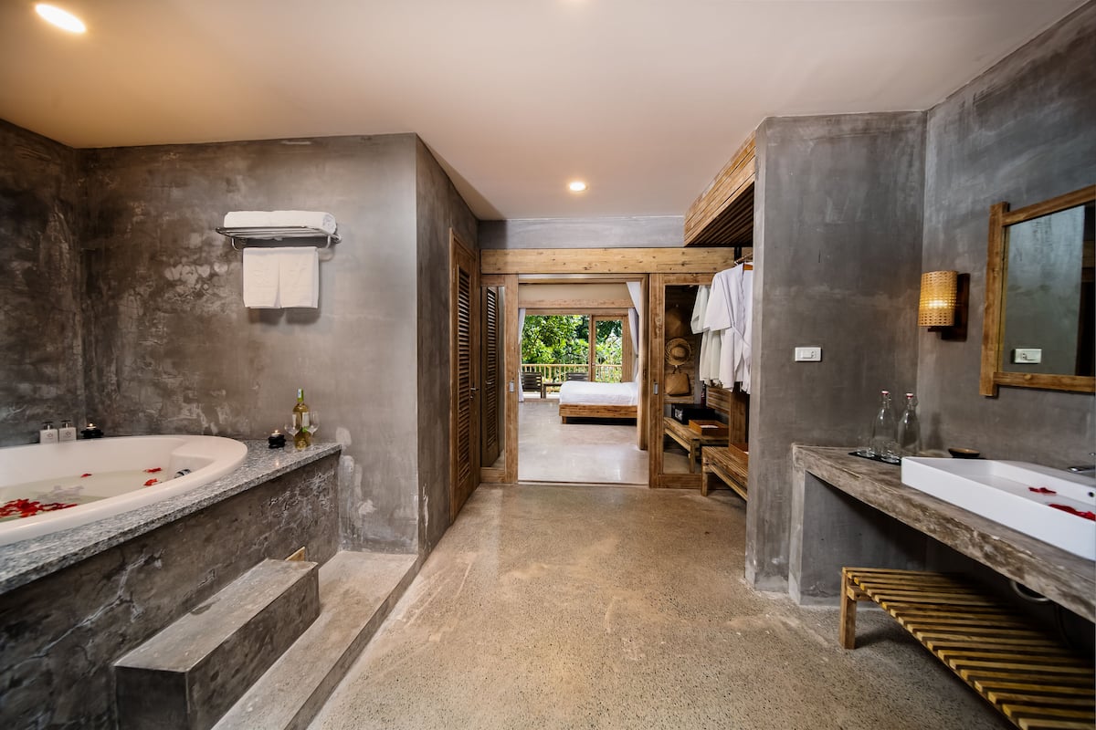 lahana villa, 2 bedrooms | bathroom | free toiletries, hair dryer, slippers, towels