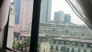 Pemandangan dari bilik