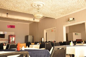 Déjeuner continental gratuit tous les jours