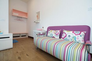 Deluxe Suite, 1 Bedroom | Living area | LCD TV