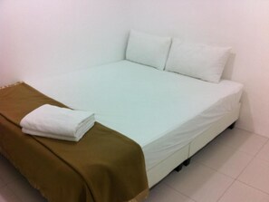 Iron/ironing board, free WiFi - Chin Yee Hotel (Teluk Intan)