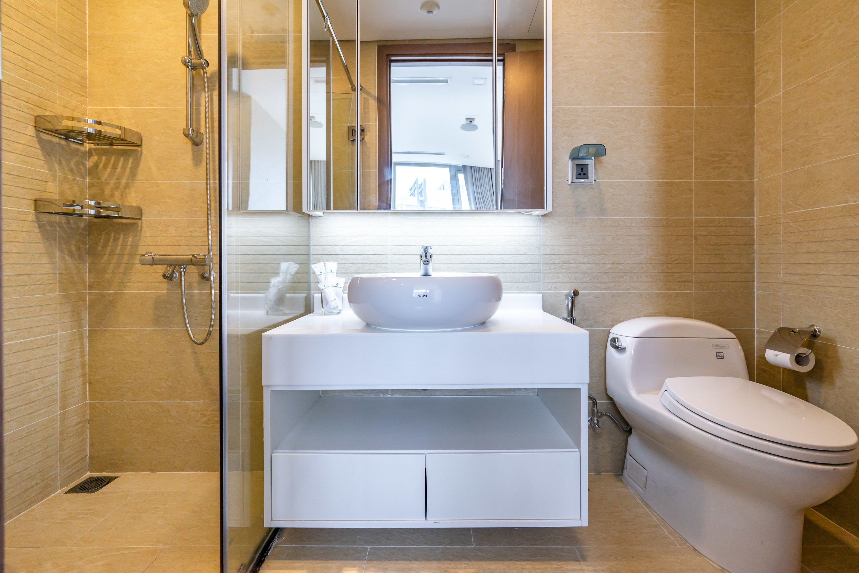 premium bedding, pillow-top beds, individually decorated