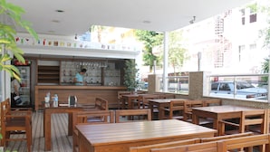 Bar (on property) - North Point Hotel (Alanya)