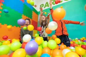 Children’s play area – indoor