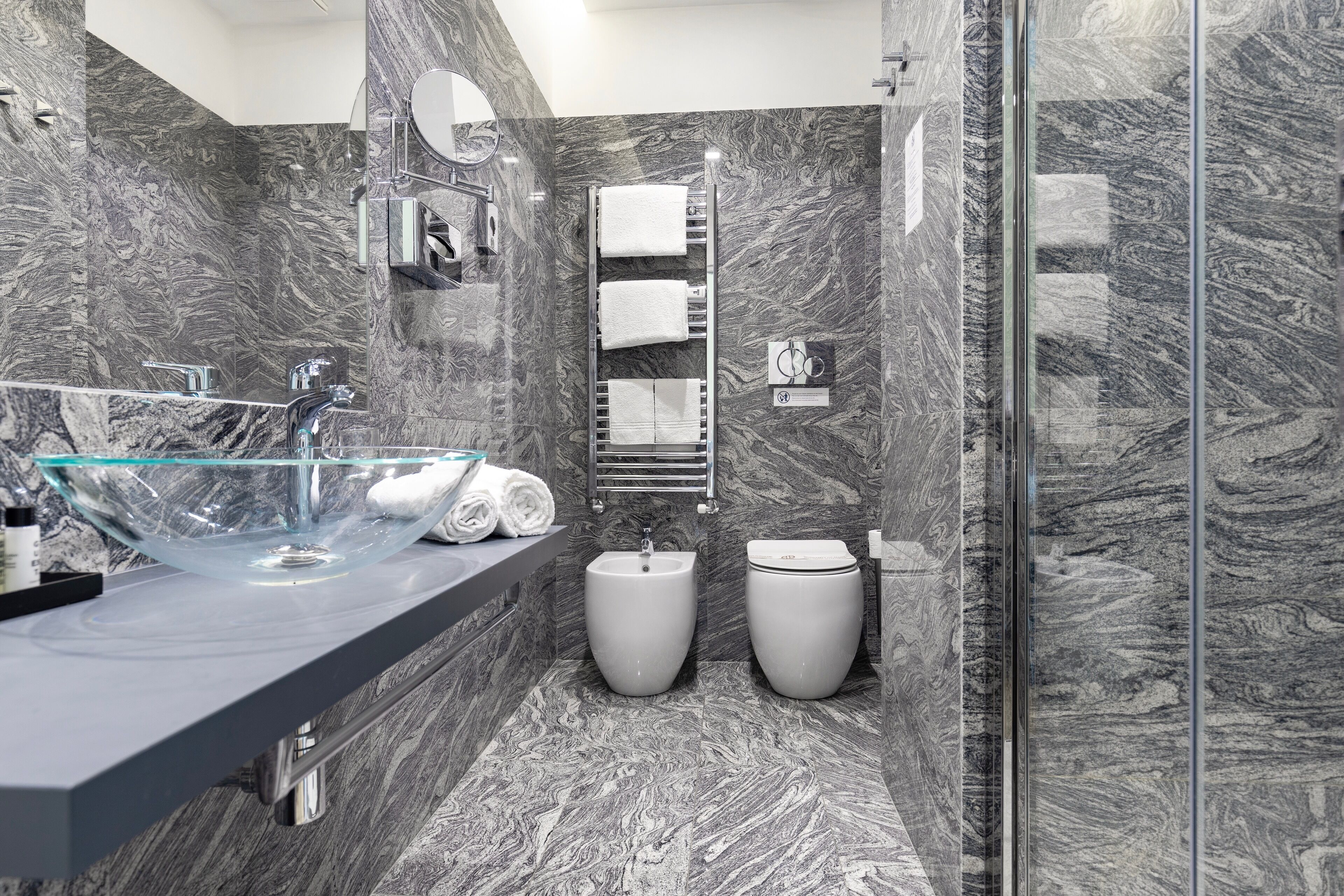 Foto - AH - Fashion District