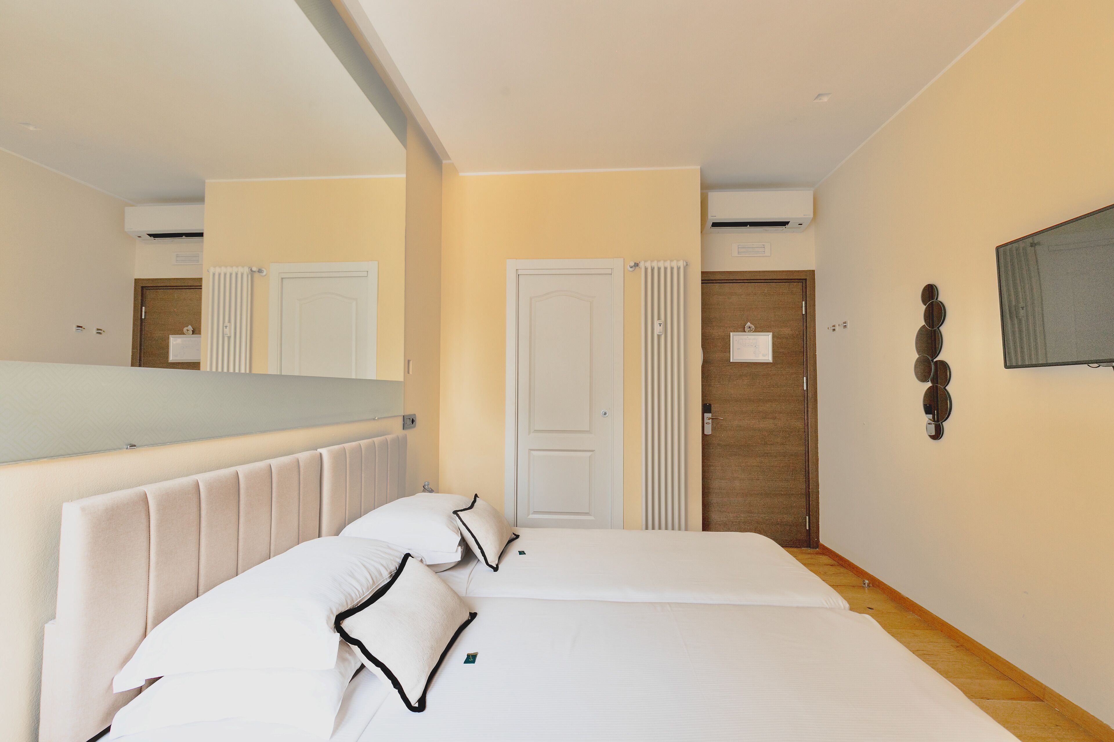 Foto - AH - Fashion District