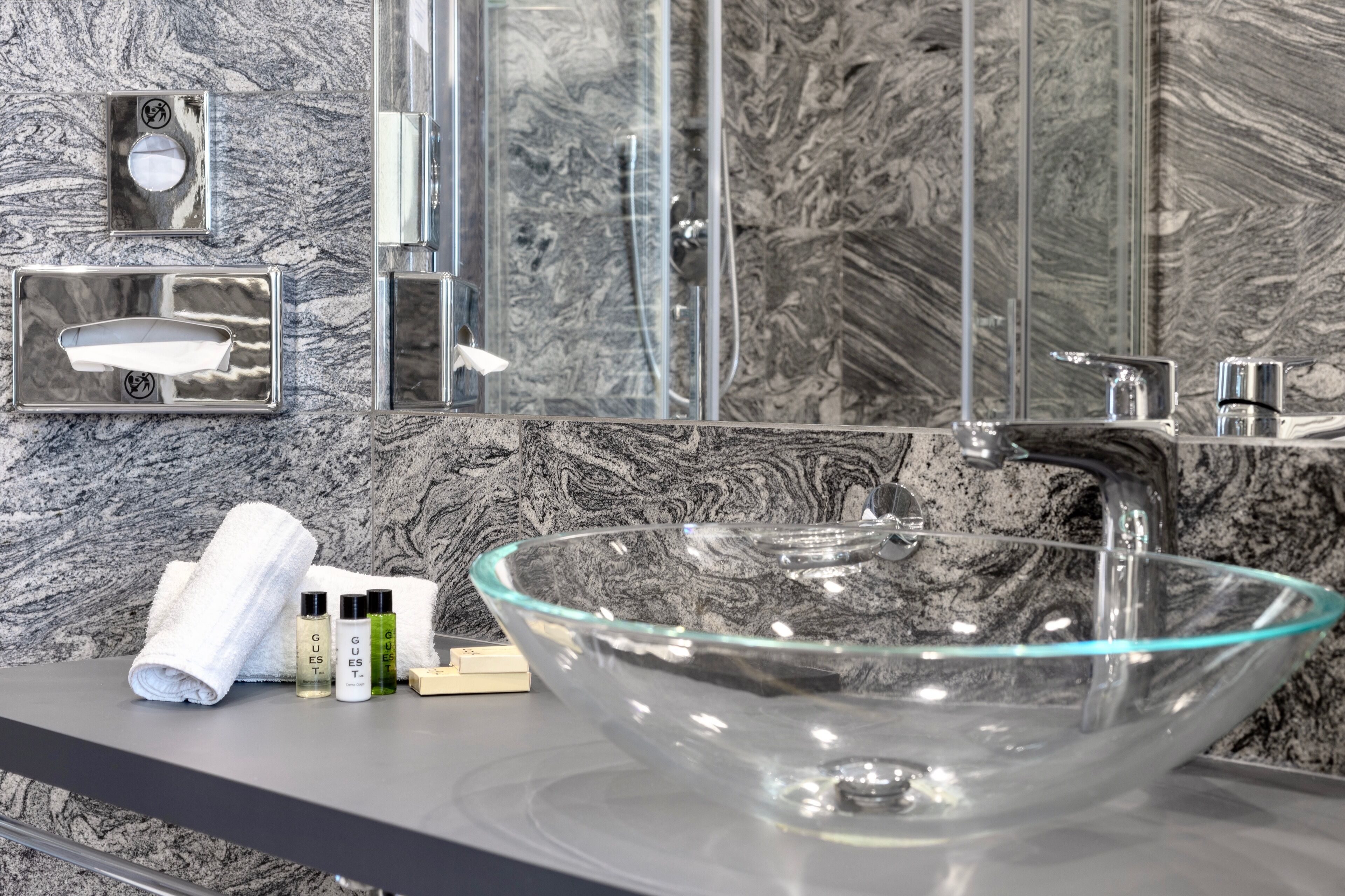 Foto - AH - Fashion District