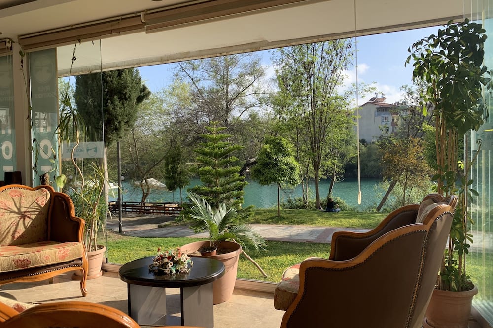 River Boutique Hotel