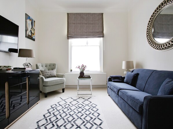 Apartment, Private Bathroom (Central London Flat) | Lounge