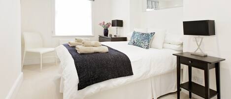 Apartment, Private Bathroom (Central London Flat) | 2 bedrooms