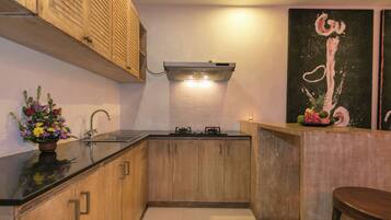 Villa, 2 Bedrooms, Private Pool | Private kitchen | Fridge, microwave, oven, stovetop