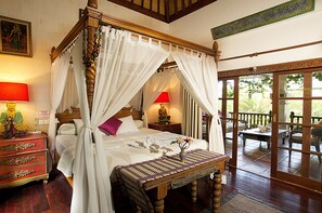 1 bedroom, in-room safe, desk, iron/ironing board - Villa Kaja by Nagisa Bali (Seminyak)