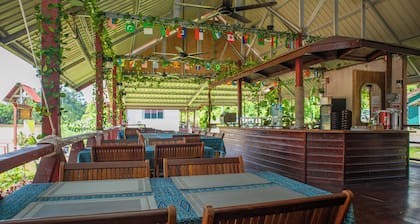 Sukau Greenview Bed & Breakfast