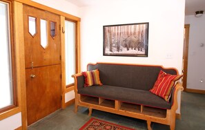 House, 4 Bedrooms