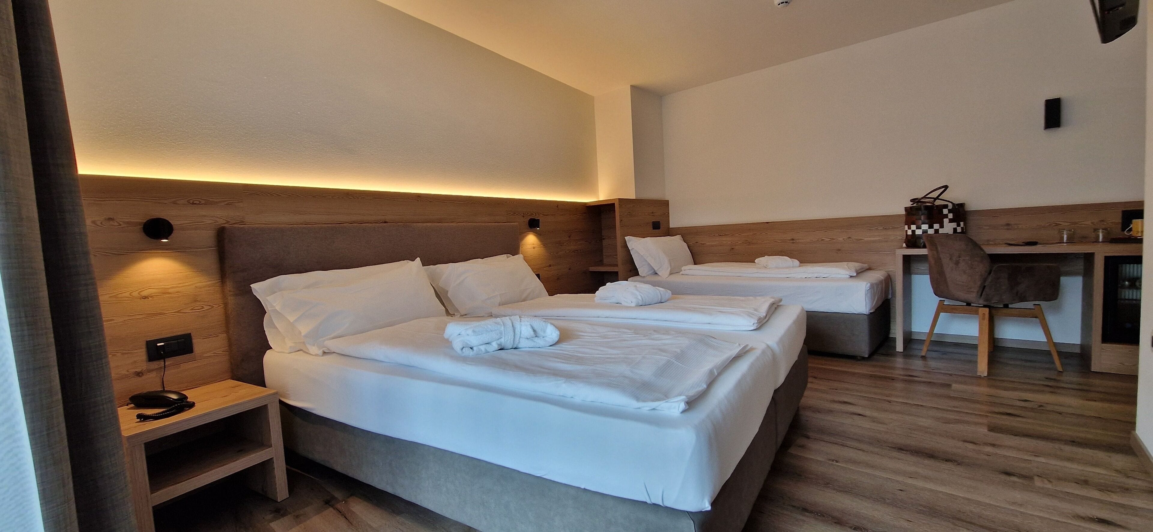 In-room safe, desk, free WiFi, bed sheets