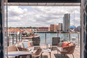 Suite, 1 King Bed Marina View