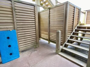 House, 2 Bedrooms | Property grounds