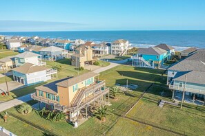 House, 4 Bedrooms | Exterior