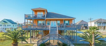 Seaside Merryment 4 Bedroom Home