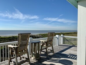 Maison, 3 chambres | Balcon