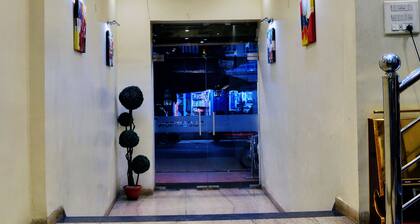 Hotel Shanti Palace