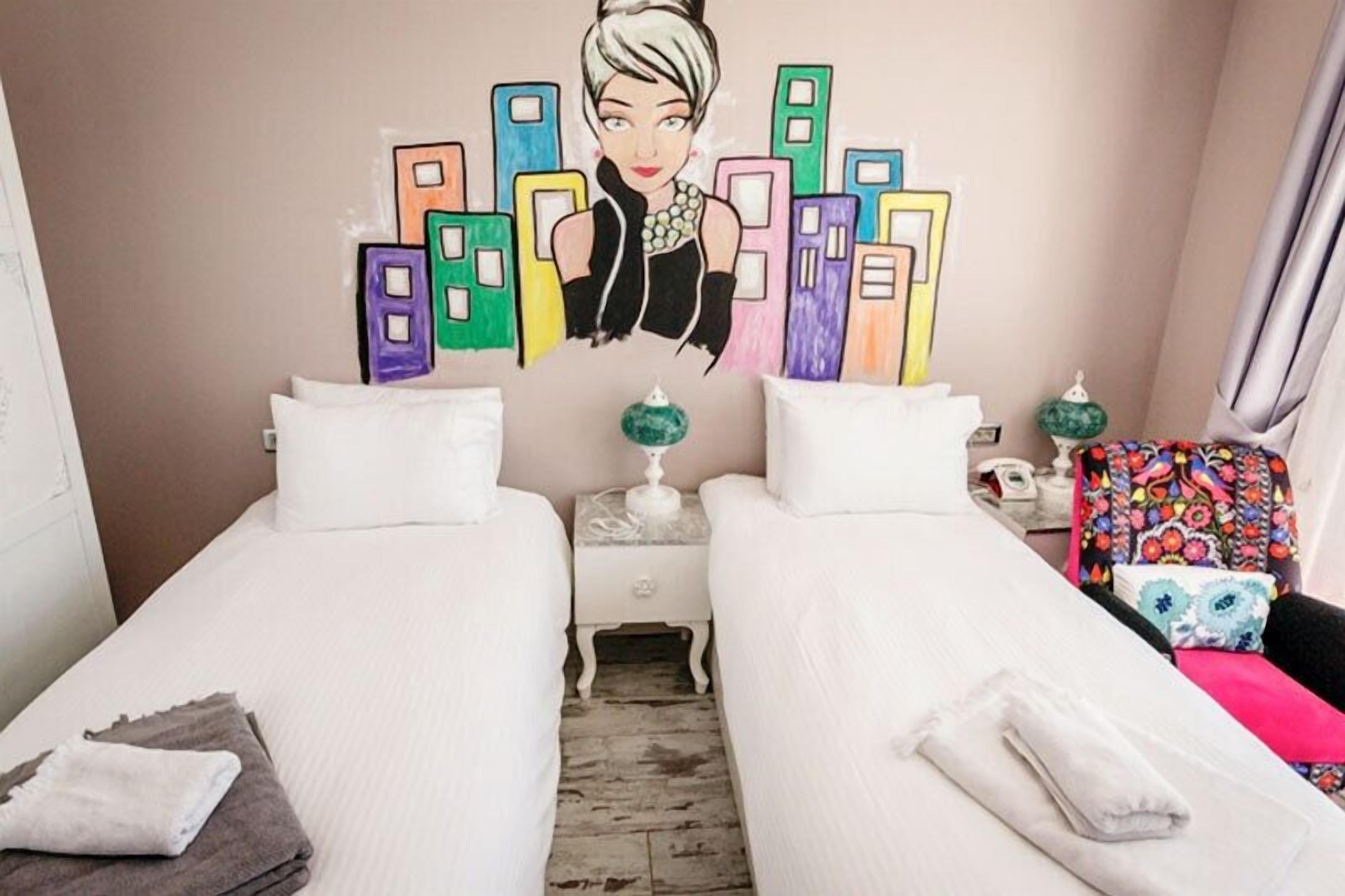 standard double room | premium bedding, in-room safe, desk, soundproofing