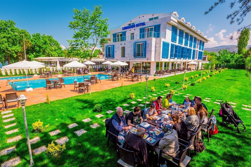 Limnades Hotel photo 2