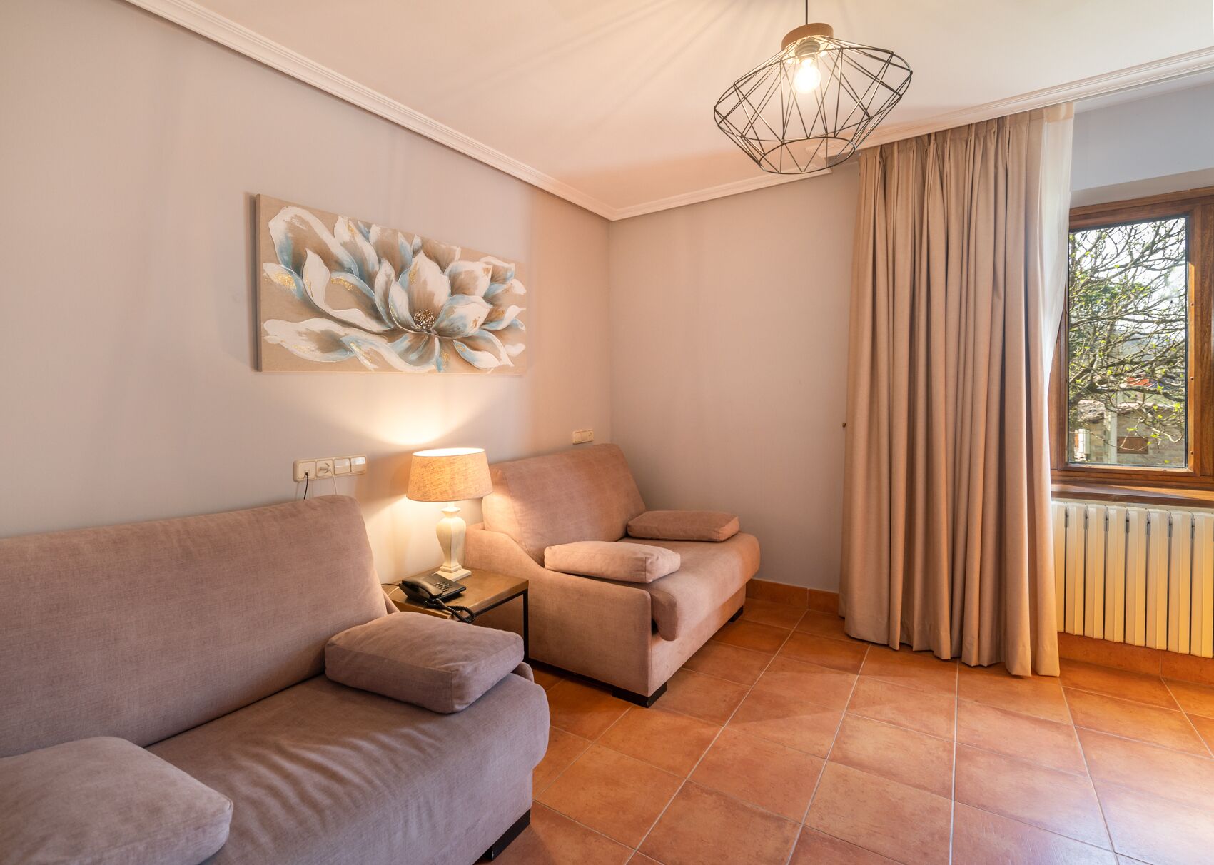 in-room safe, desk, free wifi, bed sheets