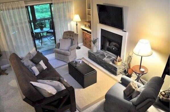 Villa, 2 Bedrooms | Living room